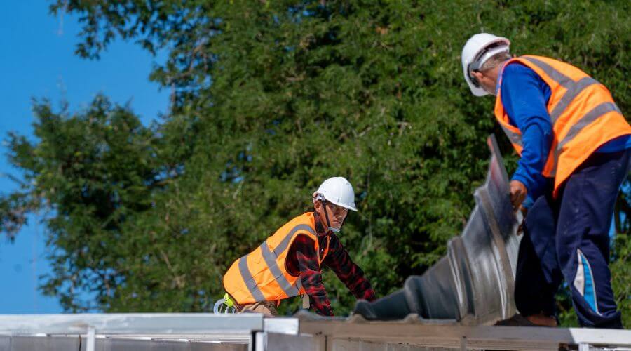 Expert Emergency Roof Repairs services in Dutch Harbor, AK
